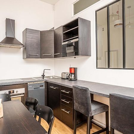 08 Design Flat Republique Leilighet Paris Eksteriør bilde