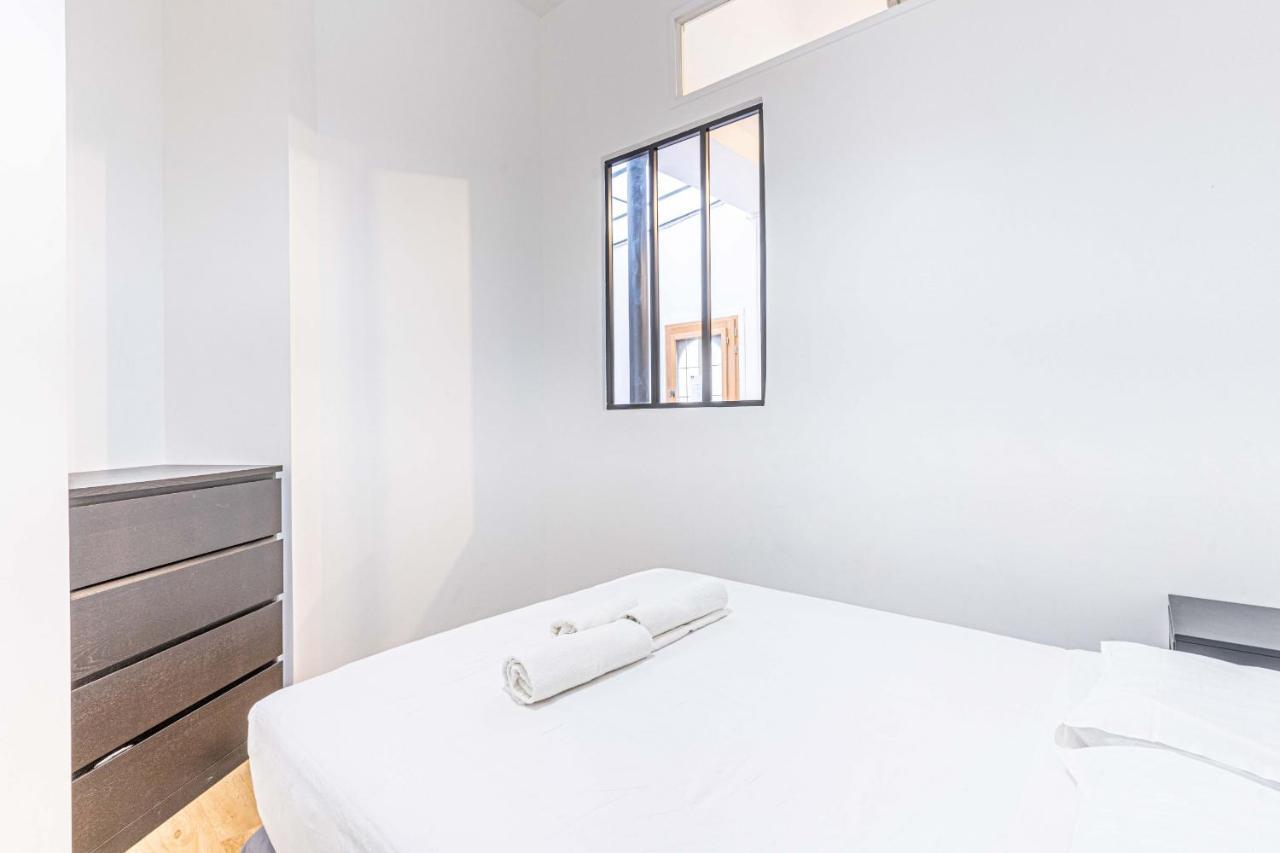 08 Design Flat Republique Leilighet Paris Eksteriør bilde
