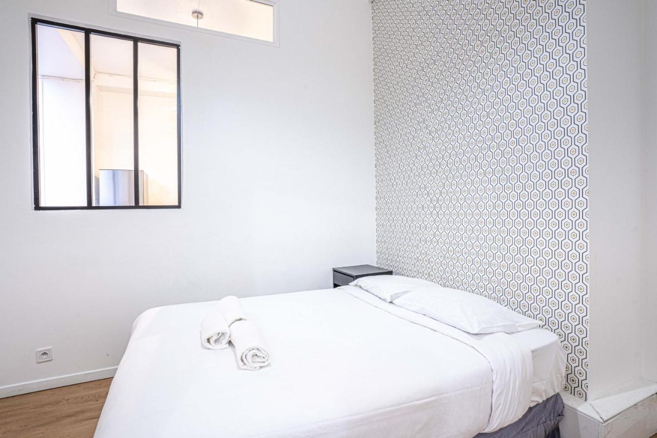 08 Design Flat Republique Leilighet Paris Eksteriør bilde